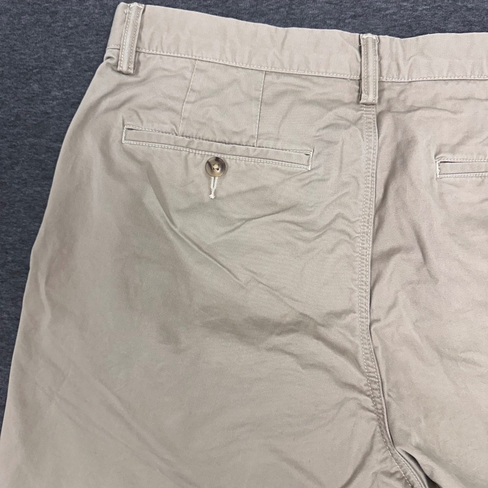 Polo Ralph Lauren Classic Fit 9" Shorts Khaki Flat Front Chino Casual Size 34 - Picture 9 of 9